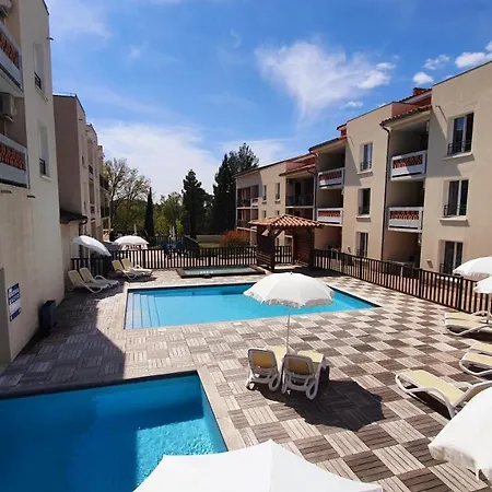Douceur du Verdon- Climatisé avec Piscine, Parking Gréoux-les-Bains Exterior foto